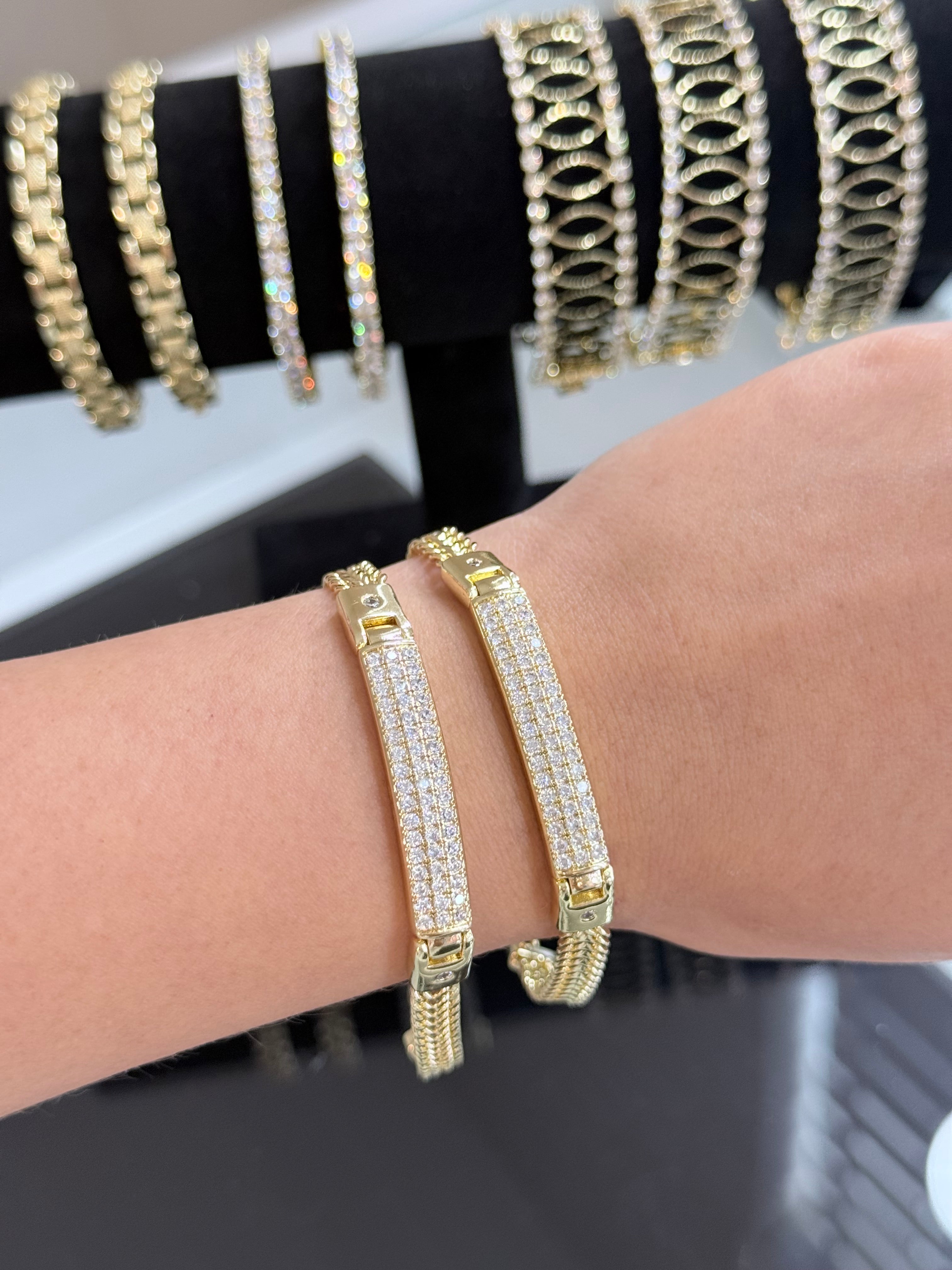 Gilded Ice Bracelet