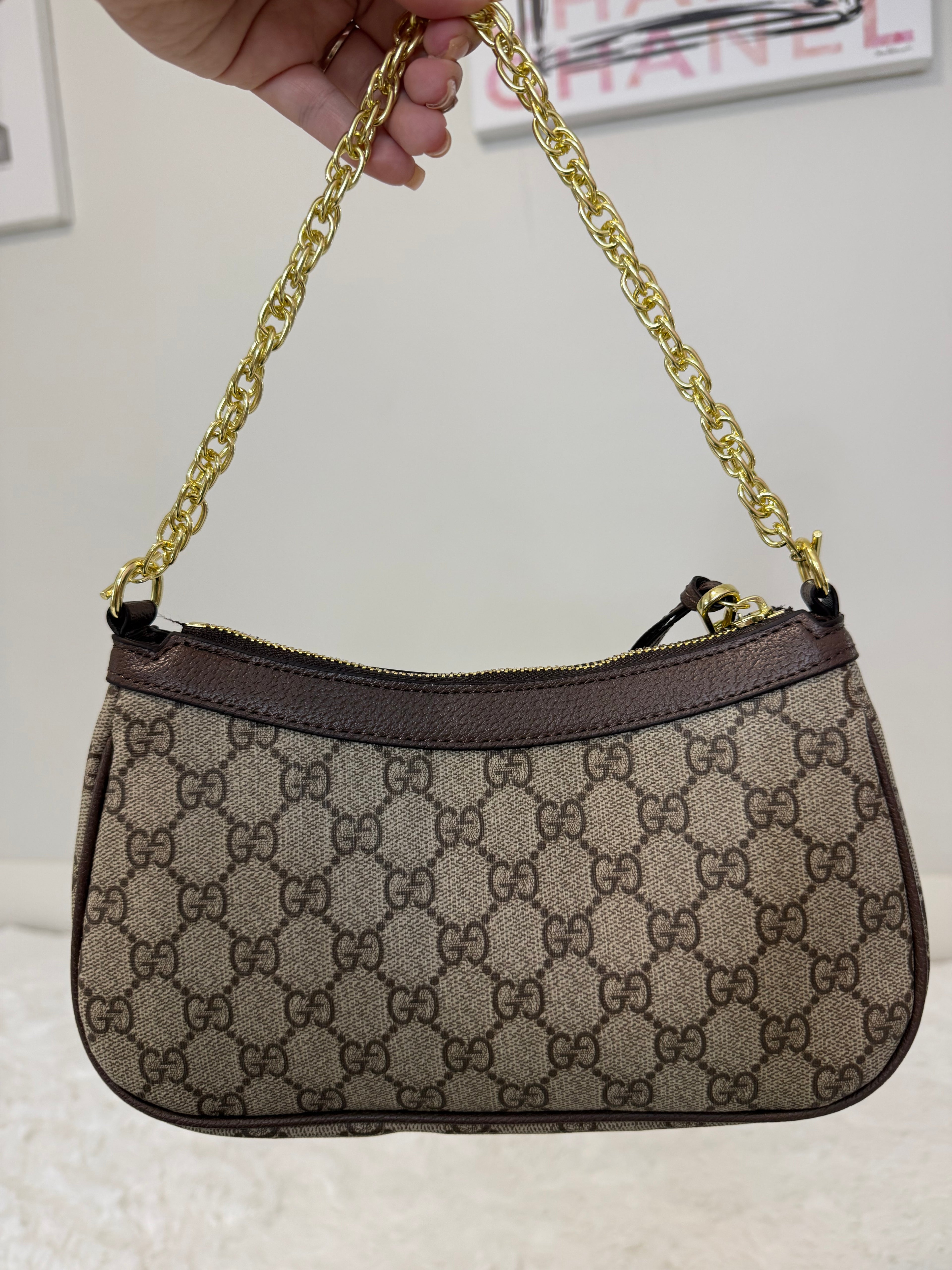 Brown GG shoulder bag