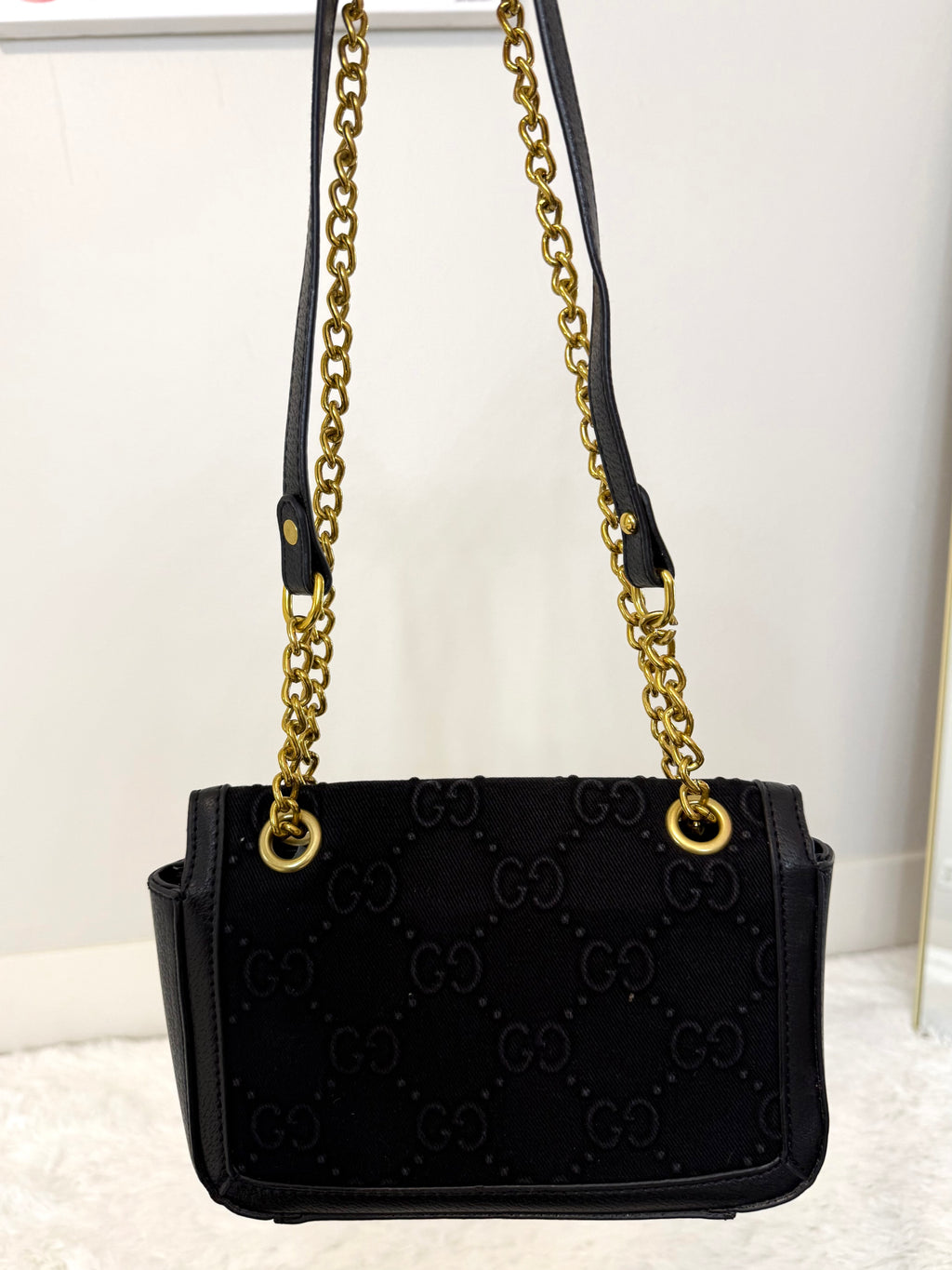 Noir Velvet Chain Bag