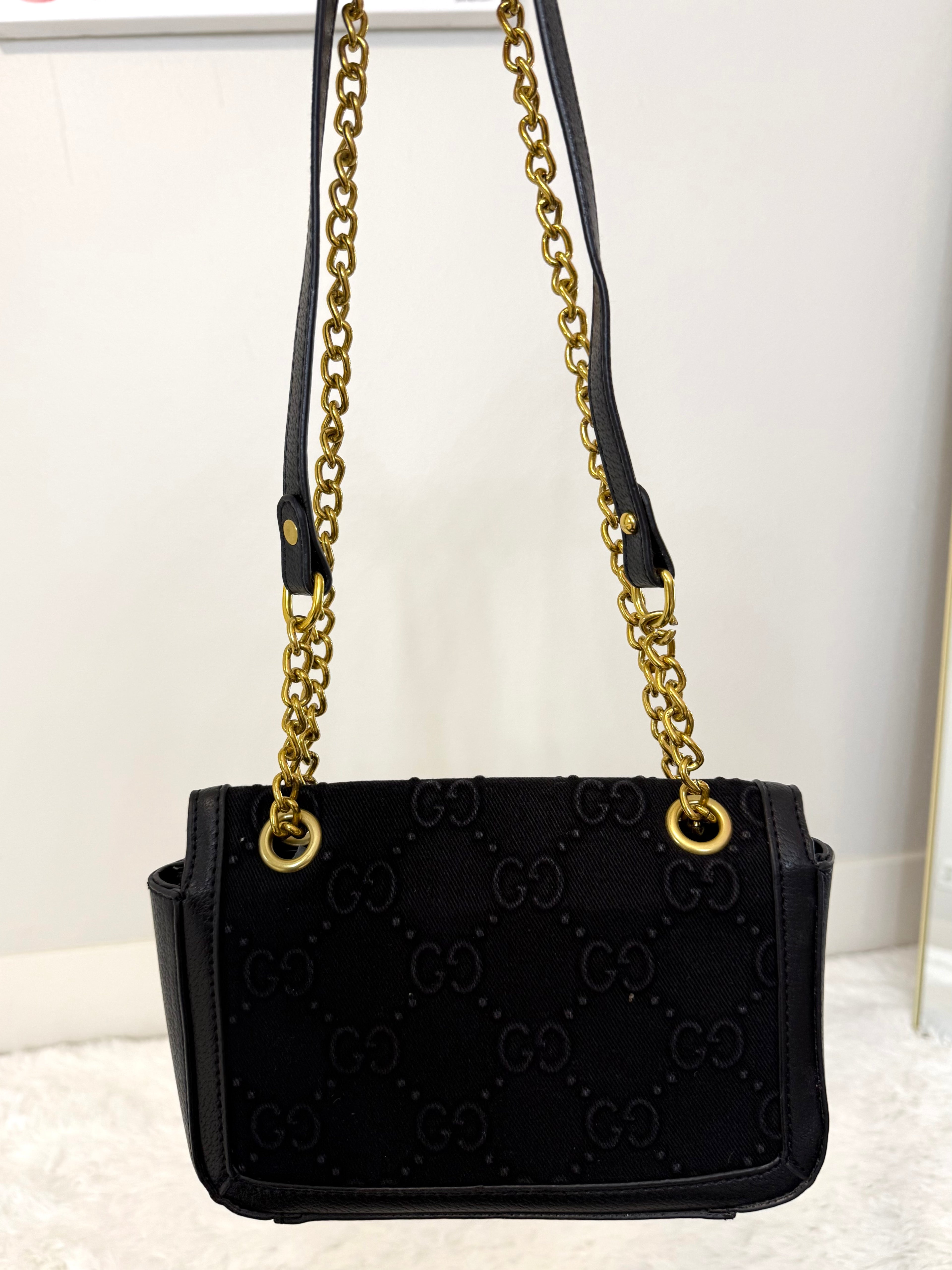 Noir Velvet Chain Bag