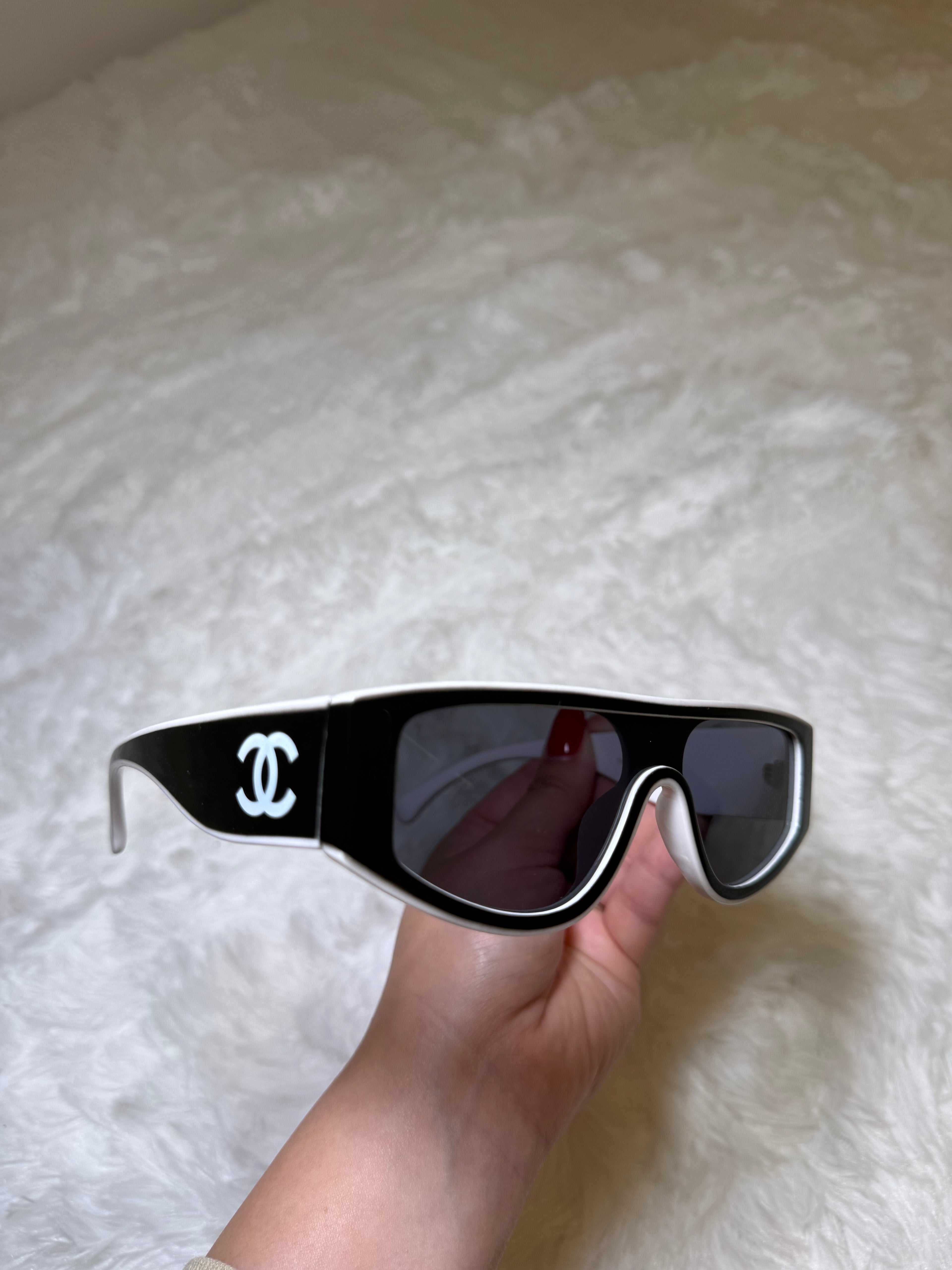 CC black sunglasses