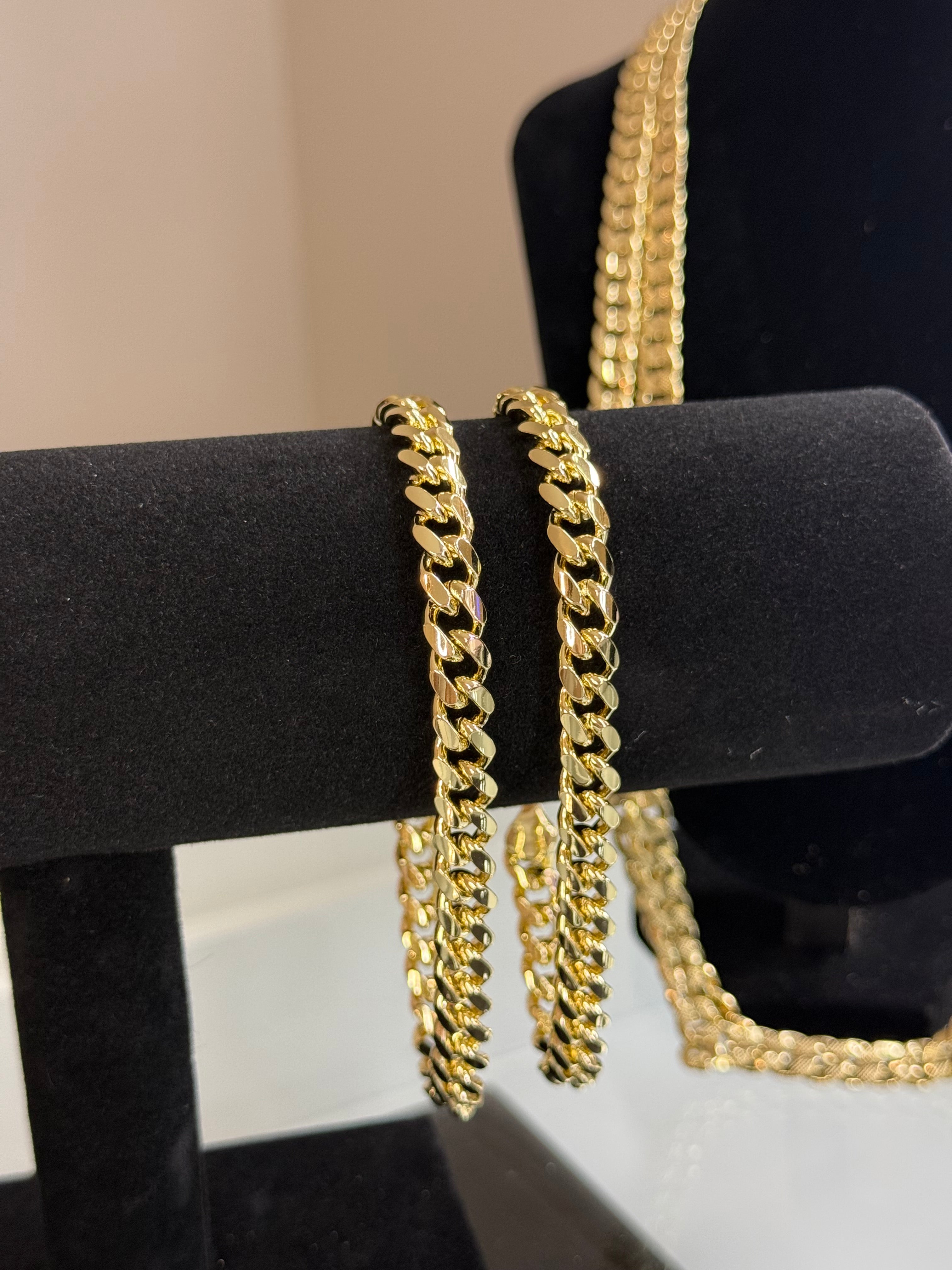 Titan Cuban Link Bracelet