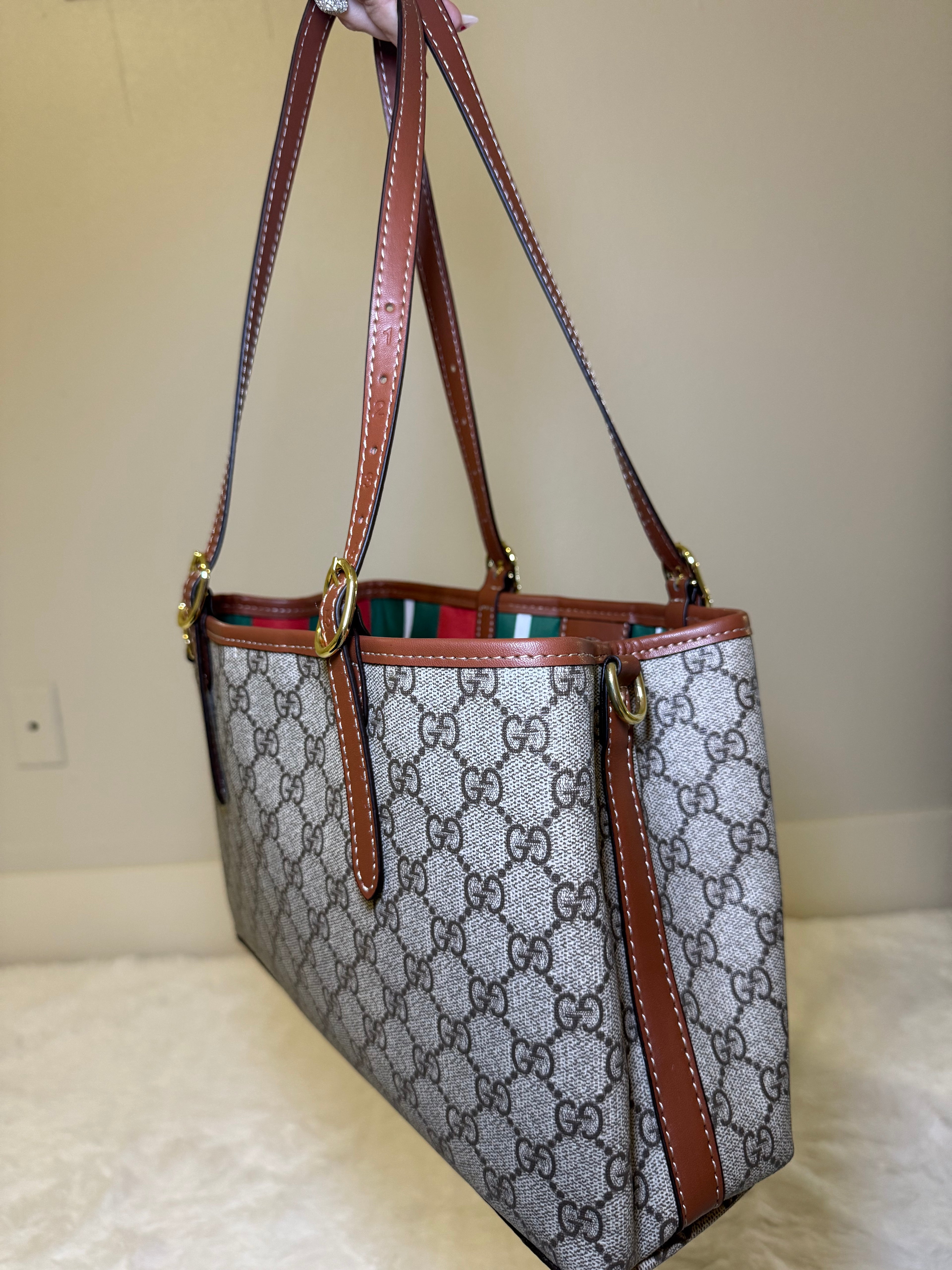 Medium GG brown bag