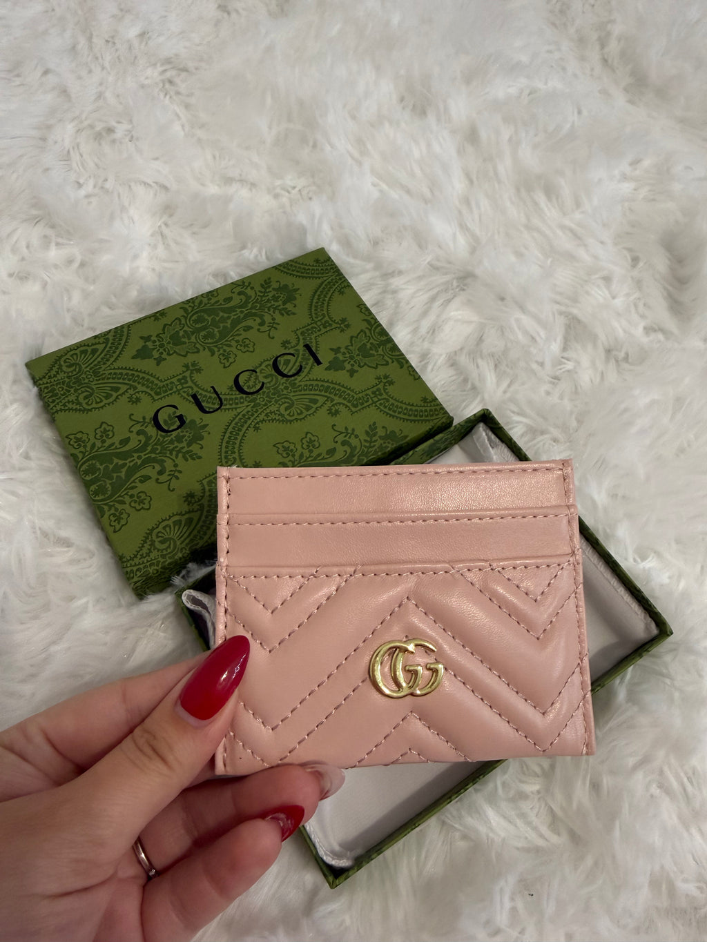 GG pink card holder