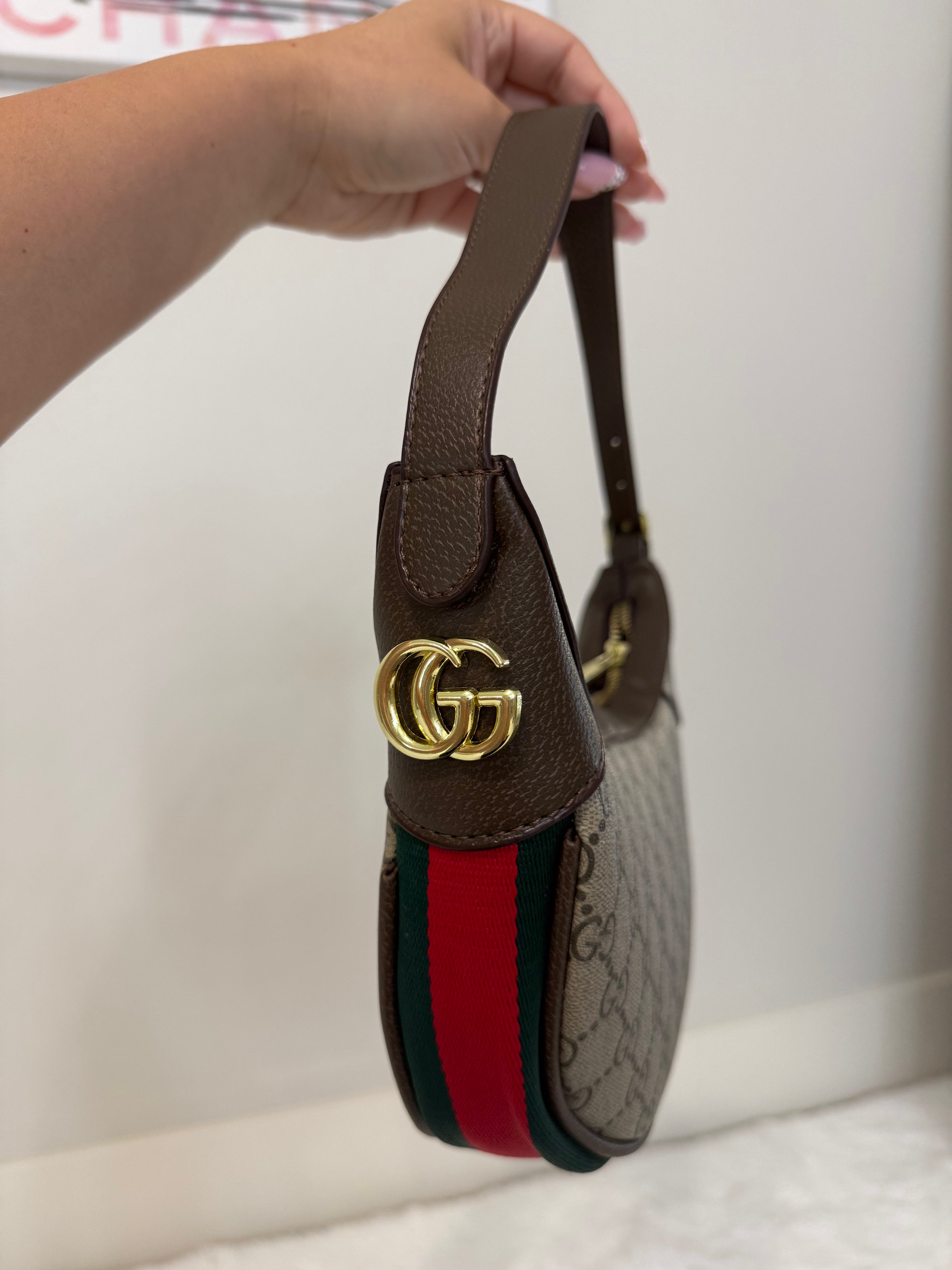 Latte Curve Shoulder Bag
