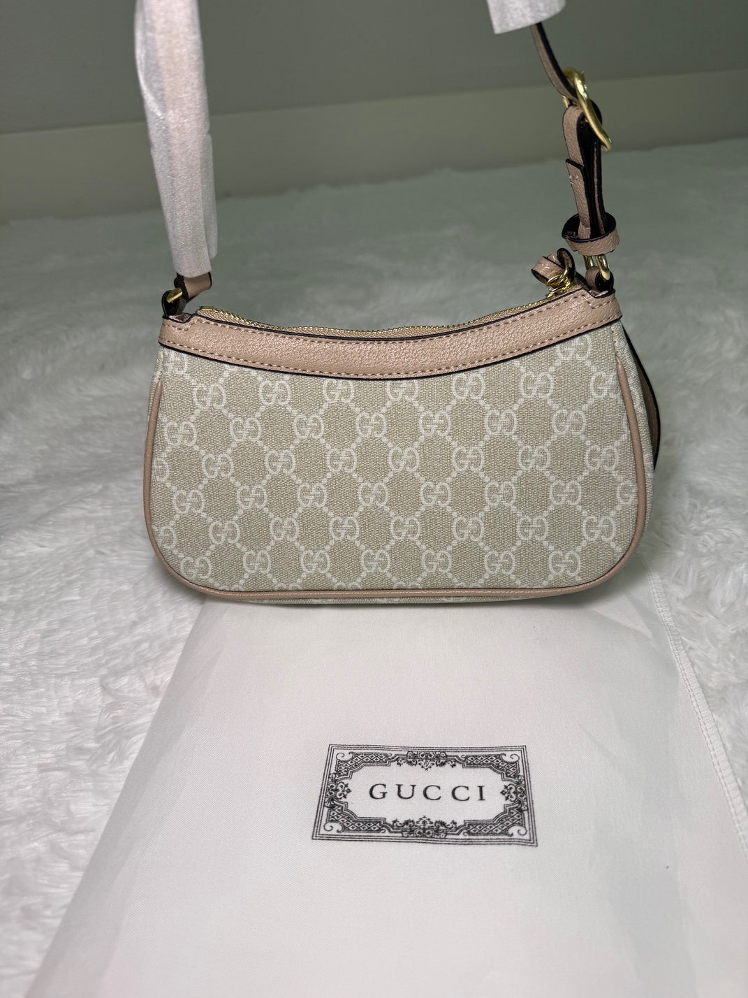 GG white and nude purse